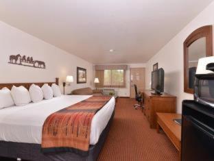 Best Western Grande River Inn & Suites Clifton Pokój zdjęcie